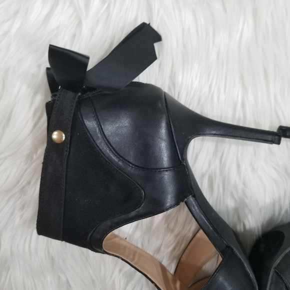 METAPHOR Open Toe Bow Heels Cut On The Black Sides, SIZE 8M, Zipper closure. - Picture 10 of 17